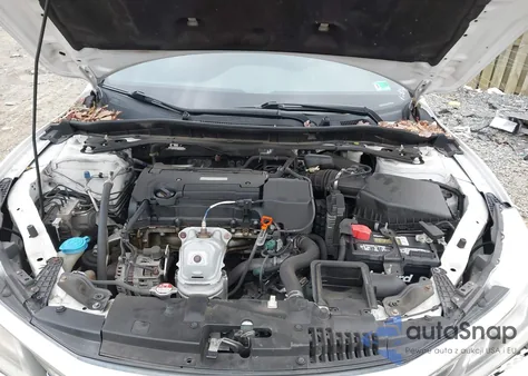 2017 Honda Accord Sport z USA, uszkodzony, nr VIN 1HGCR2F56HA009617